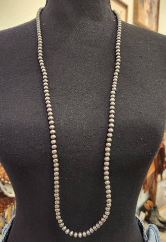Western Pearl Necklace